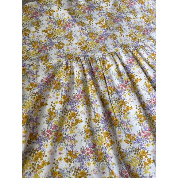 Karlie Floral V Neck Pleated Flowing Top Yellow Size Large - Picture 10 of 13